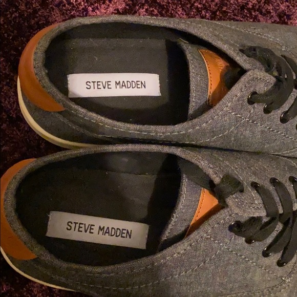 Steve Madden Sneakers - Picture 4 of 6
